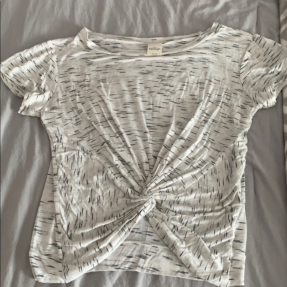 Cropped shirt